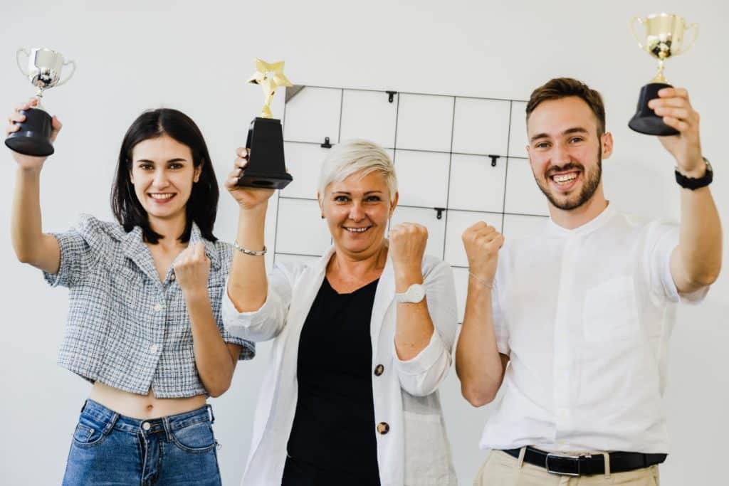 4-Hour Employee Rewards and Recognition Certificate Program